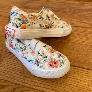 Girls shoes by Blowfish